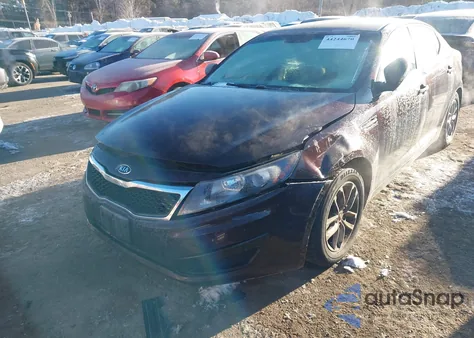 2011 Kia Optima Lx z USA, uszkodzony, nr VIN KNAGM4A71B5127462